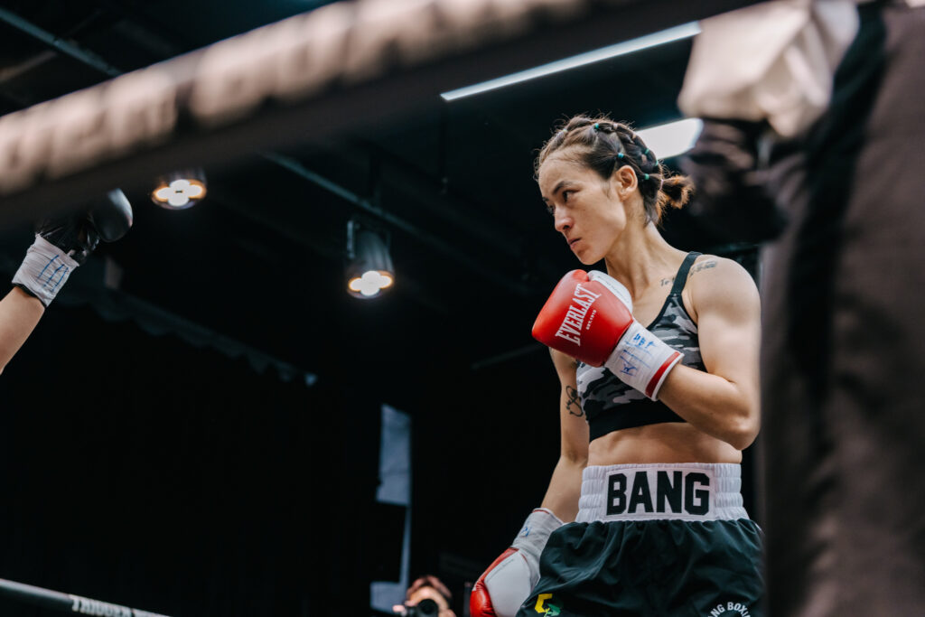 Võ sĩ Lê Thị Bằng